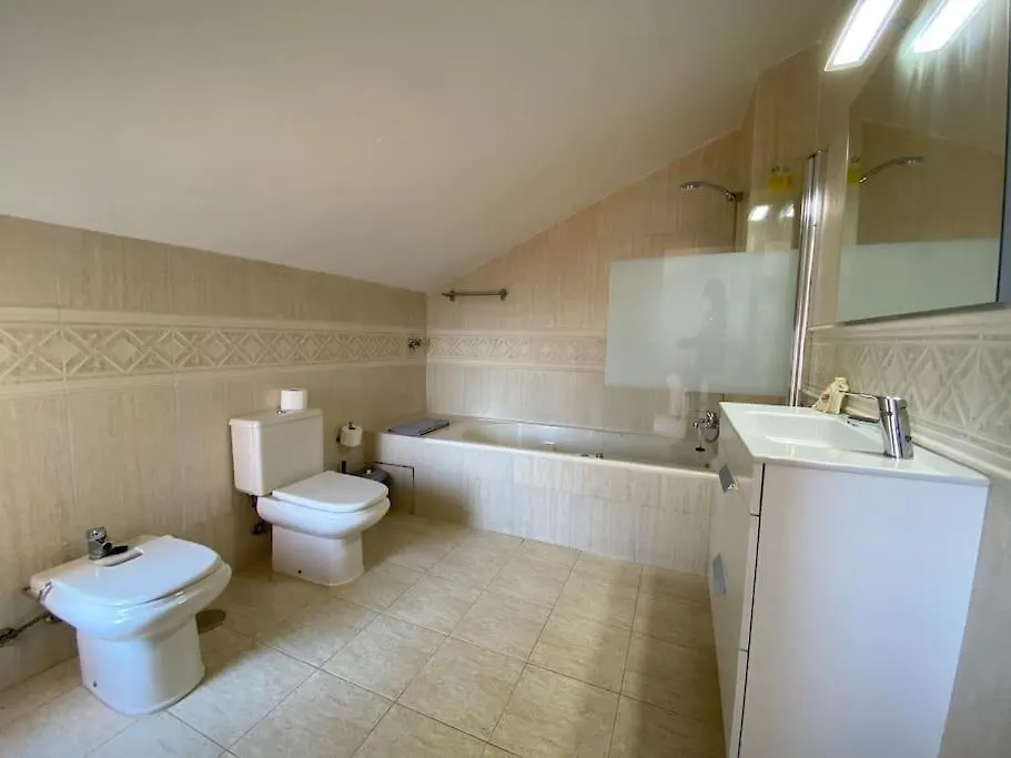 3 Bedroom Penthouse Close By Parque De La Paloma بينالماذينا 0*,  إسبانيا