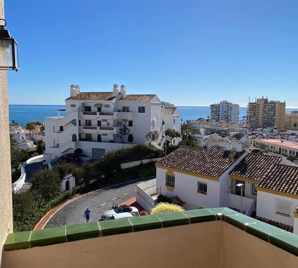شقة 3 Bedroom Penthouse Close By Parque De La Paloma بينالماذينا إسبانيا
